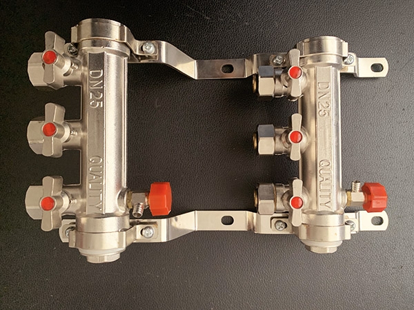 锻压一体分水器